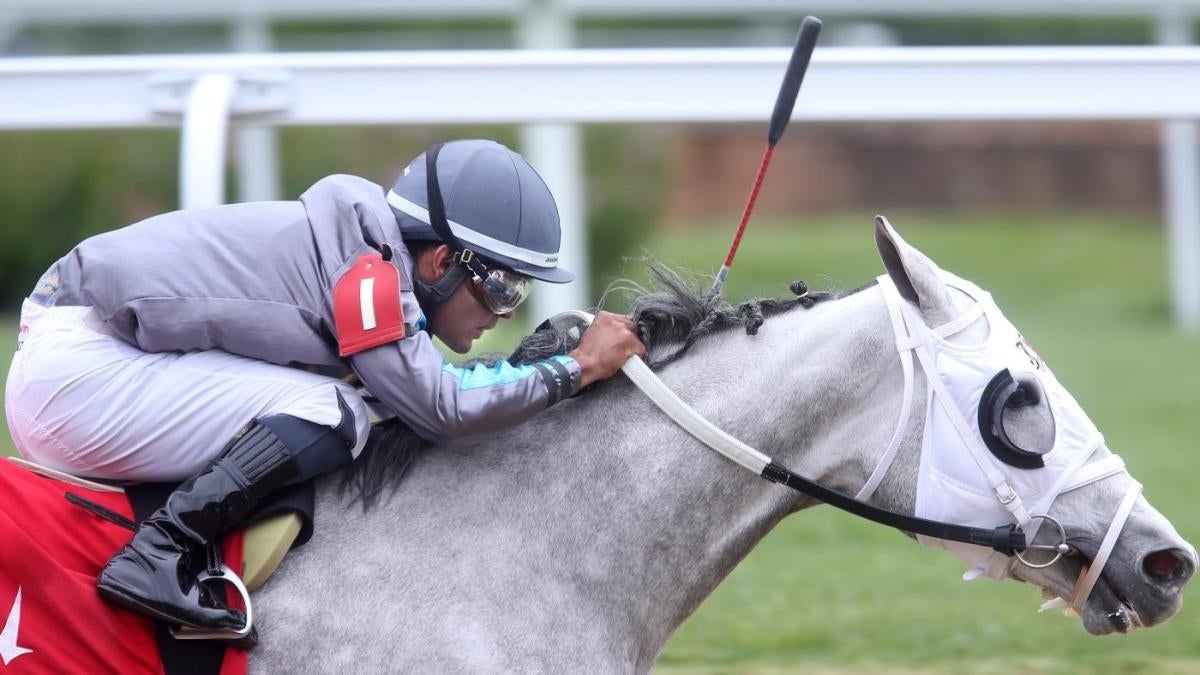 2024 Kentucky Derby horses, futures, odds, date: Expert who nailed 10 Derby-Oaks Doubles releases picks