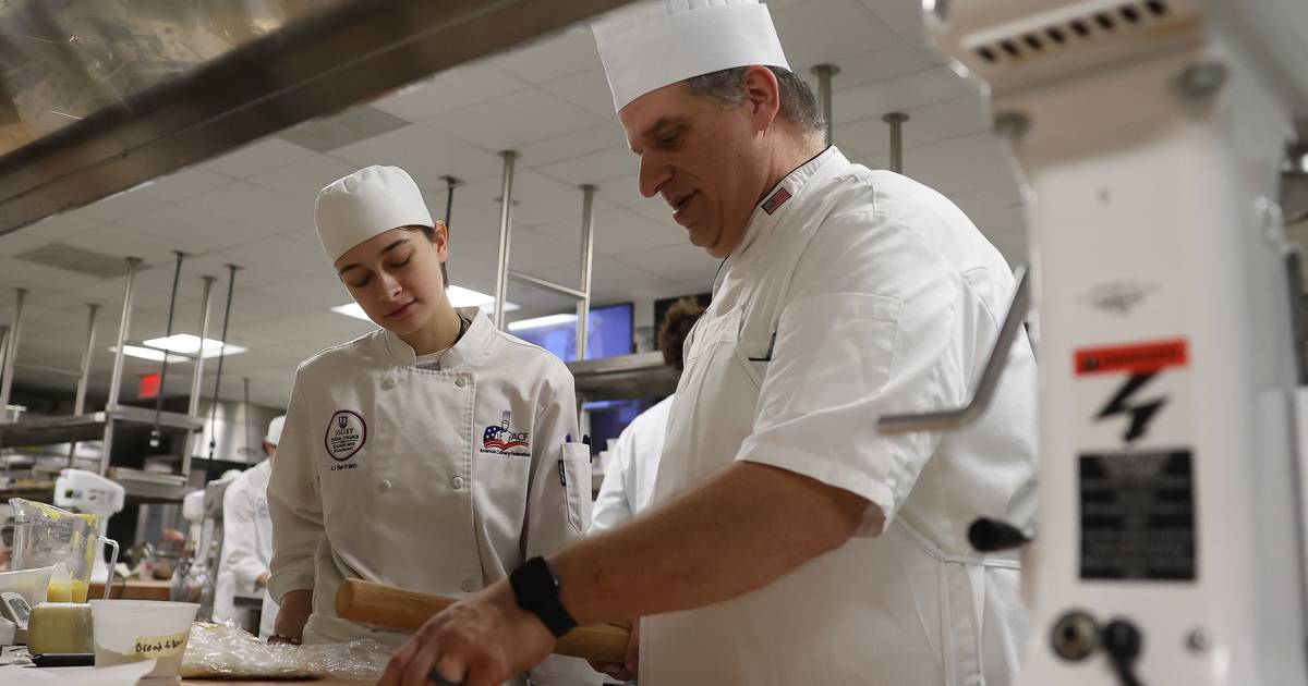 Joliet Junior College professor is now 1 of just 10 certified master pastry chefs in the U.S.